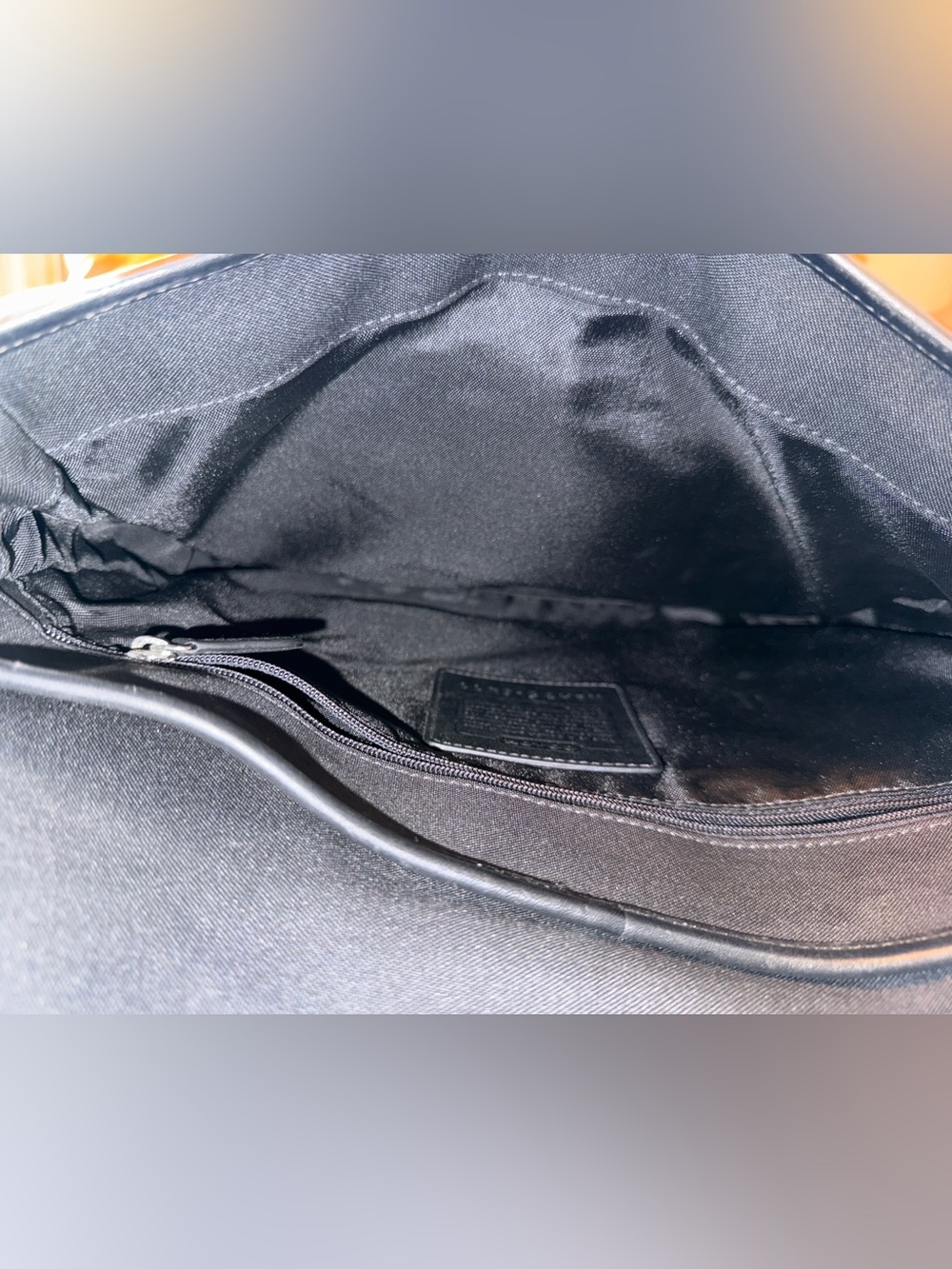 Like New, Vintage Coach Black Nylon & Leather Messenger Bag (H35-6411) - Picture 6 of 6